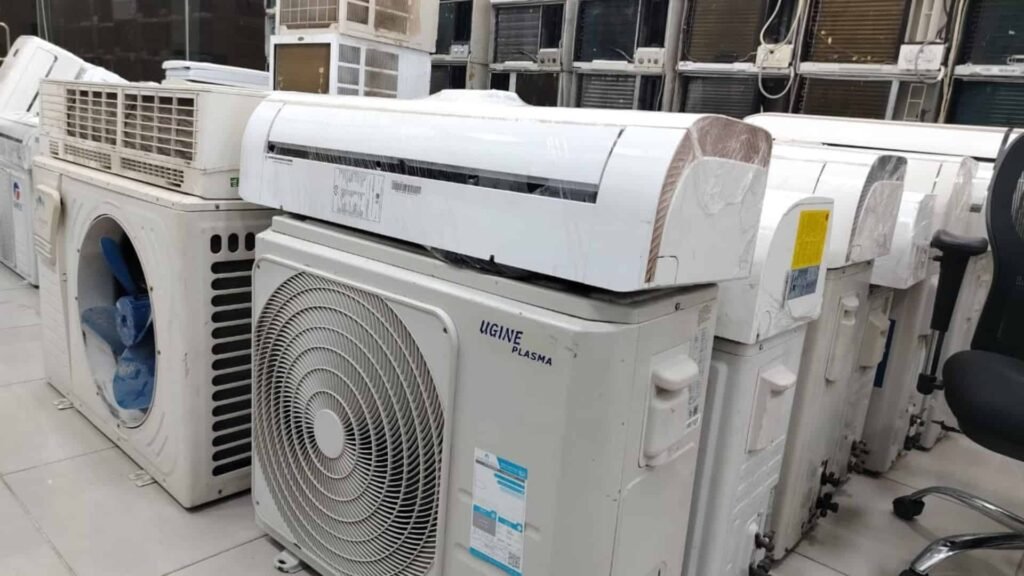 مكيفات هواء مستعملة.